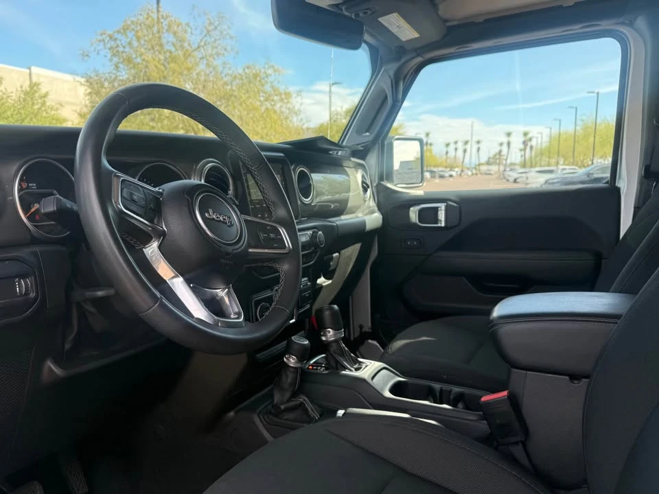 2023 Jeep JT Gladiator - Image 10 of 15