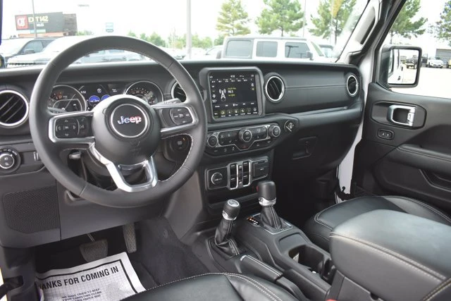 2023 Jeep JT Gladiator - Image 16 of 20