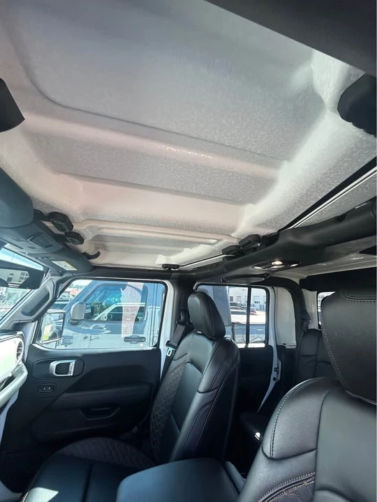 2023 Jeep JT Gladiator - Image 5 of 12