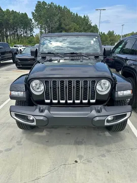 2023 Jeep Gladiator Overland Pickup 4D 5 ft