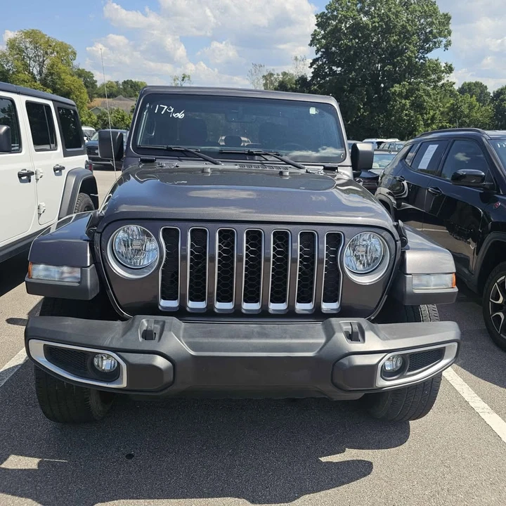2023 Jeep JT Gladiator - Image 2 of 9