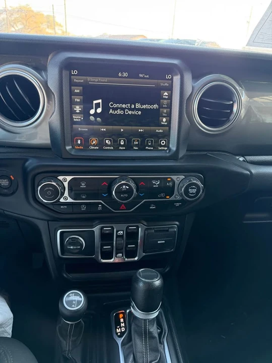 2023 Jeep JT Gladiator - Image 10 of 10