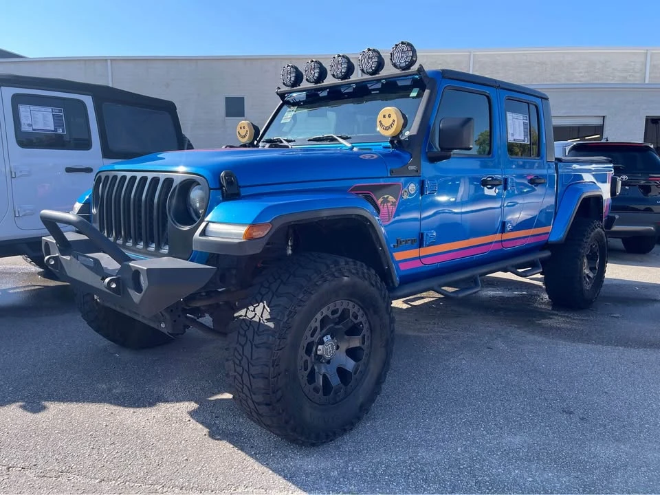 2023 Jeep JT Gladiator - Image 3 of 11