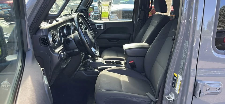 2023 Jeep JT Gladiator - Image 9 of 13