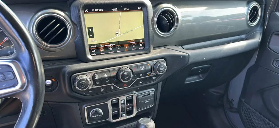 2023 Jeep JT Gladiator - Image 12 of 13