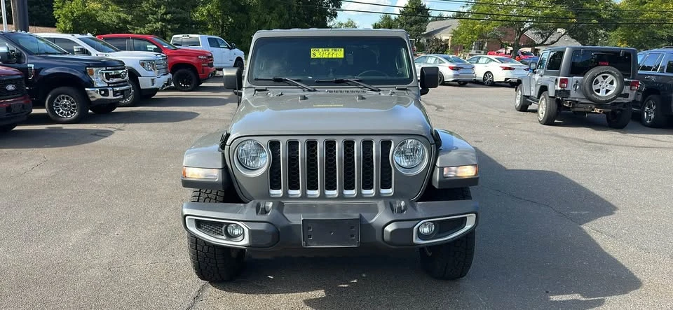 2023 Jeep JT Gladiator - Image 8 of 13
