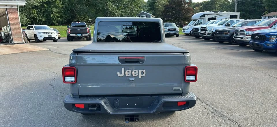 2023 Jeep JT Gladiator - Image 4 of 13