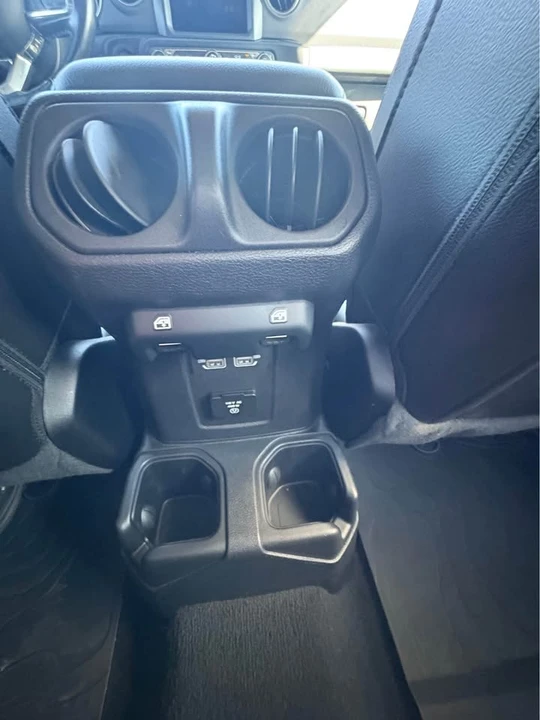 2023 Jeep JT Gladiator - Image 10 of 10