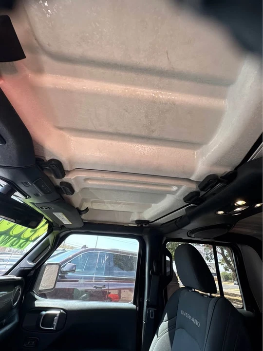 2023 Jeep JT Gladiator - Image 17 of 17