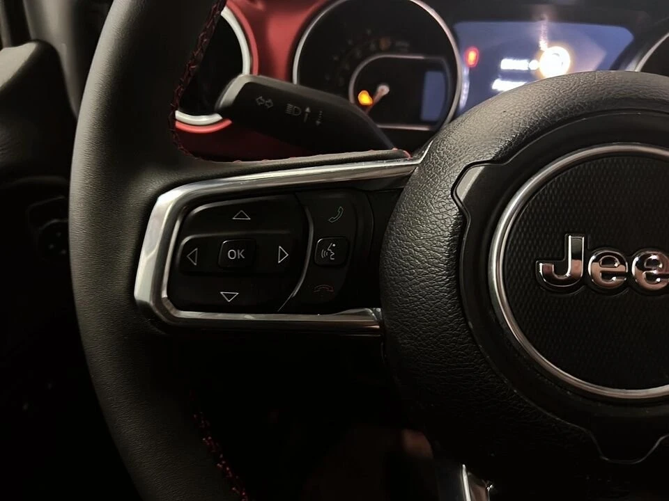 2023 Jeep JT Gladiator - Image 11 of 20