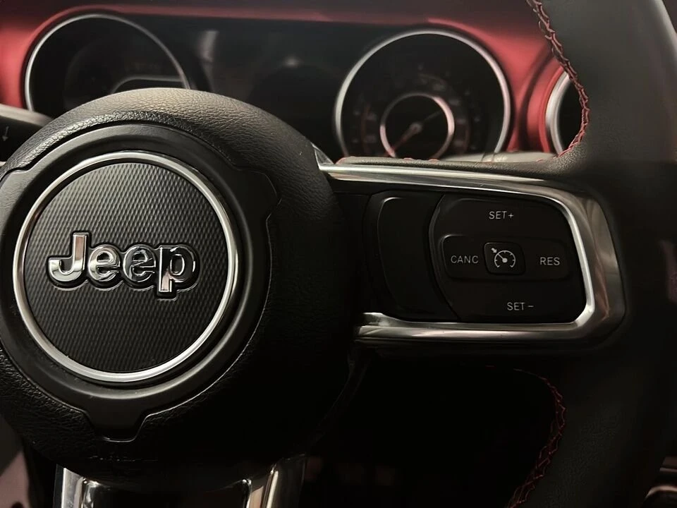 2023 Jeep JT Gladiator - Image 12 of 20