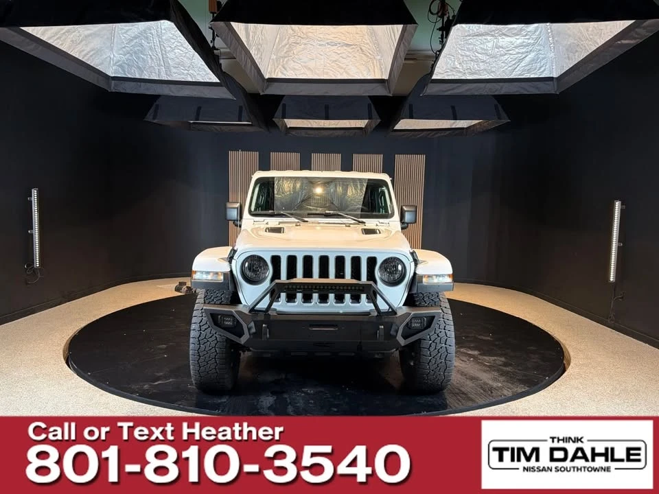 2023 Jeep JT Gladiator - Image 8 of 11