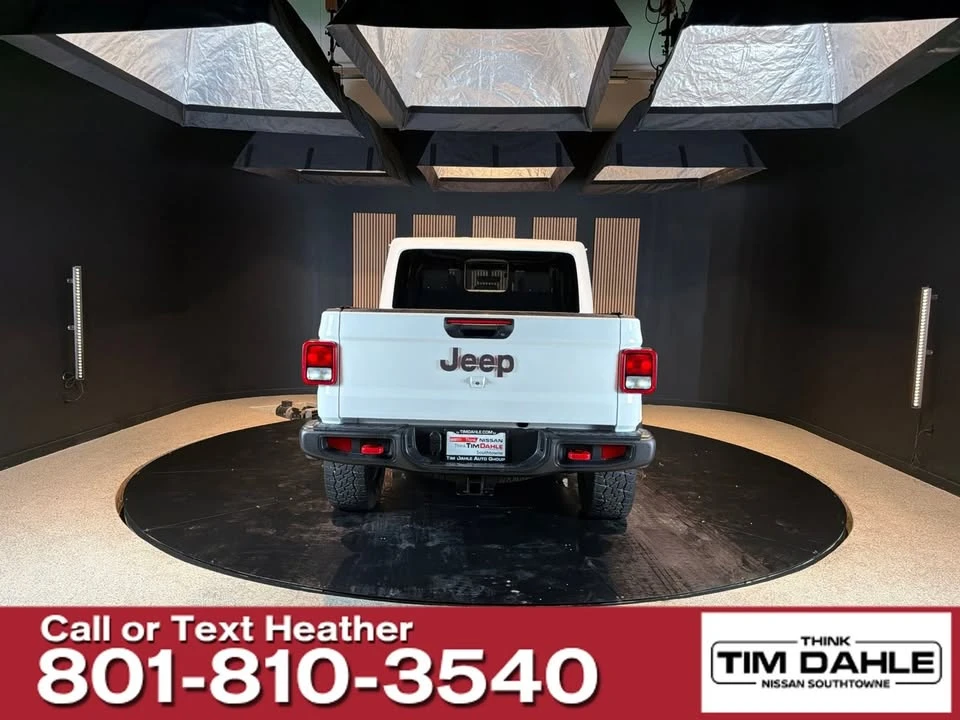 2023 Jeep JT Gladiator - Image 4 of 11