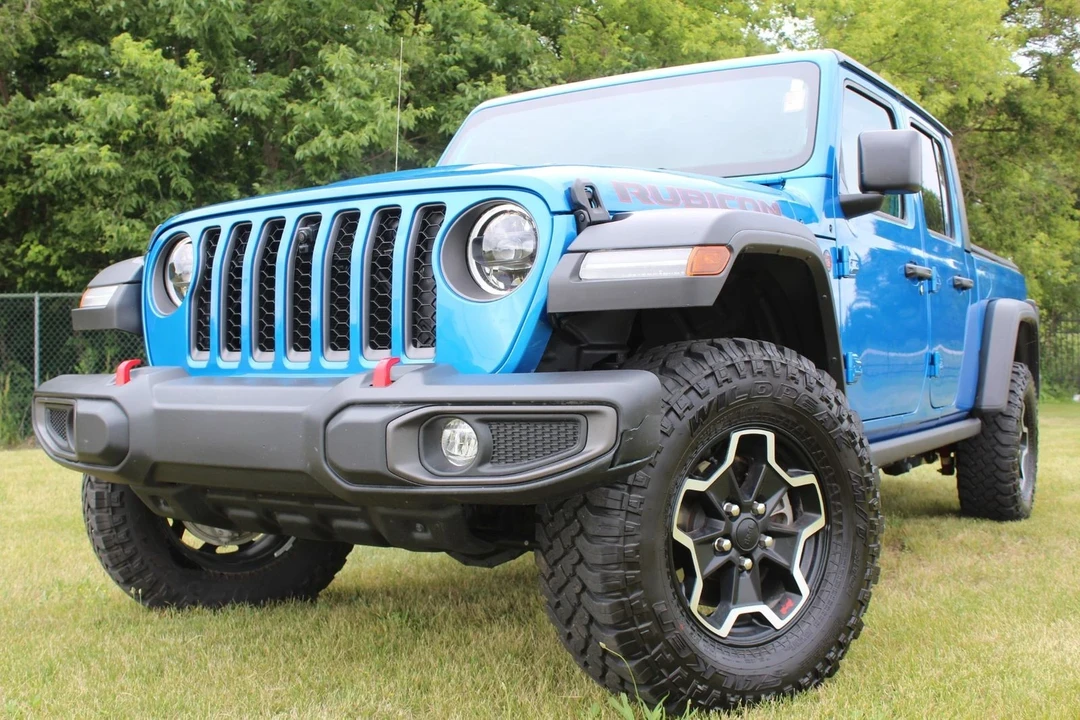 2023 Jeep JT Gladiator - Image 11 of 12