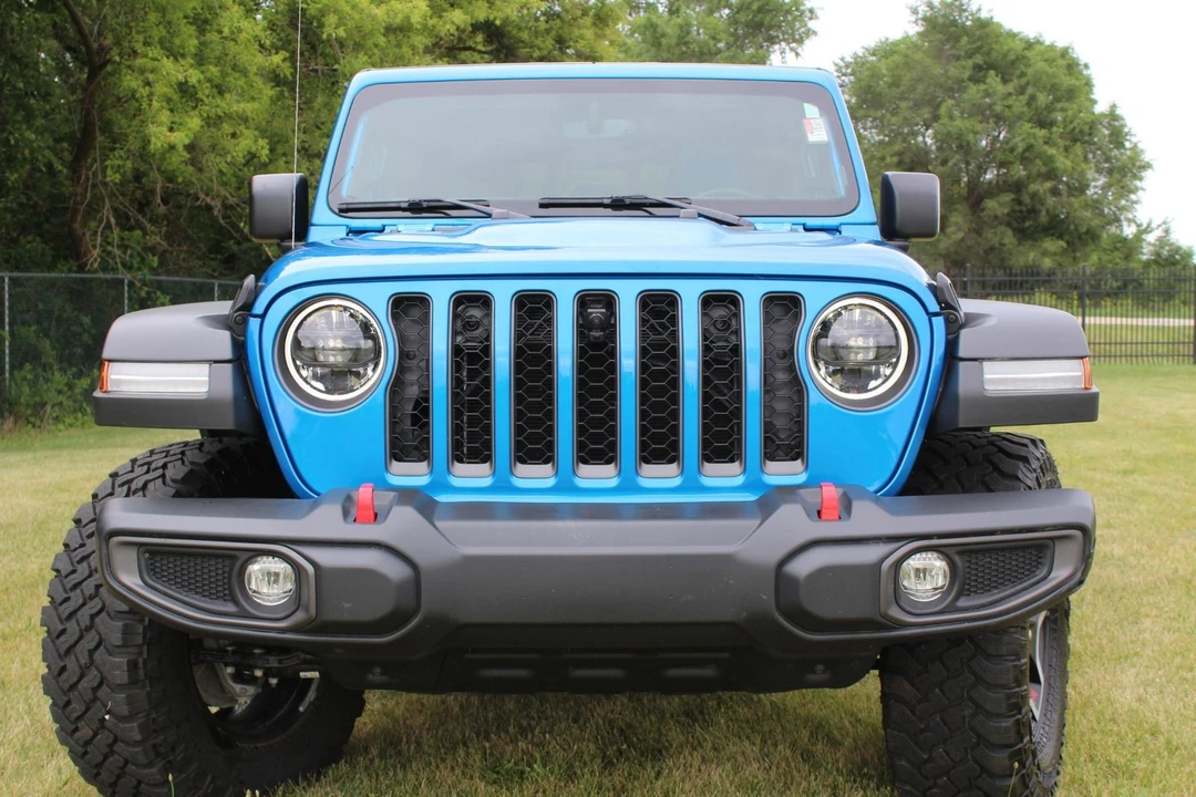 2023 Jeep JT Gladiator - Image 8 of 12