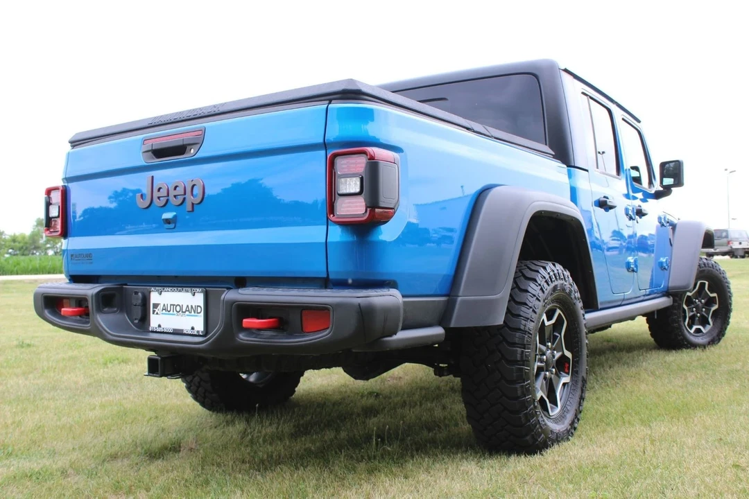 2023 Jeep JT Gladiator - Image 5 of 12