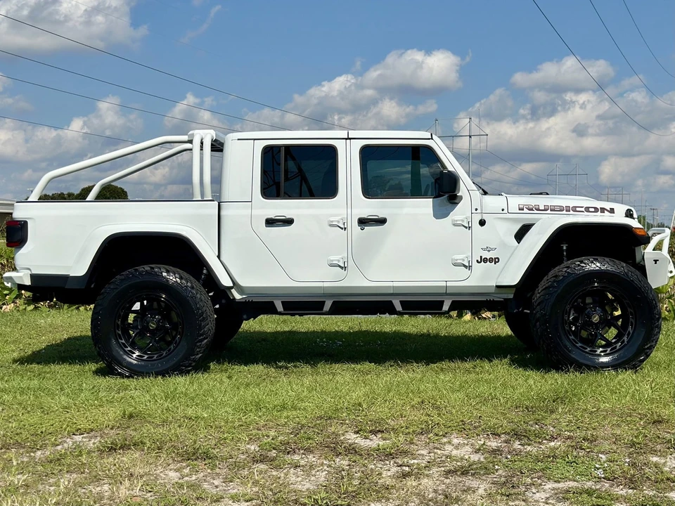 2023 Jeep JT Gladiator - Image 7 of 21
