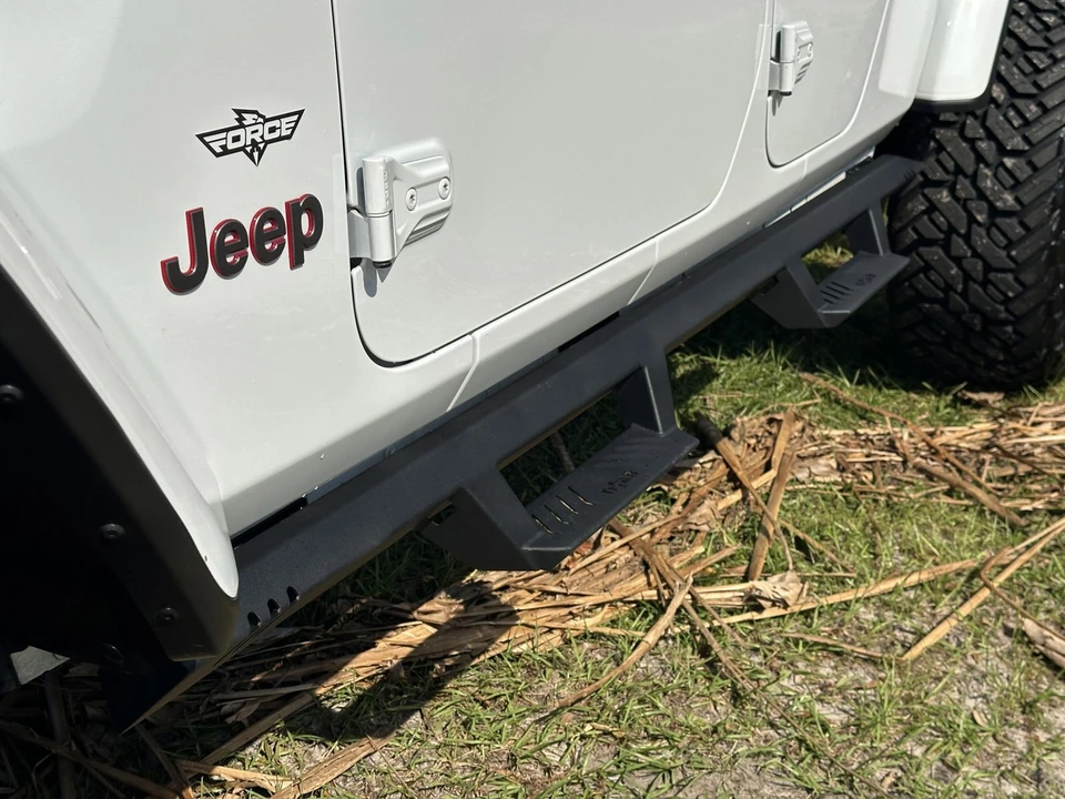 2023 Jeep JT Gladiator - Image 12 of 21
