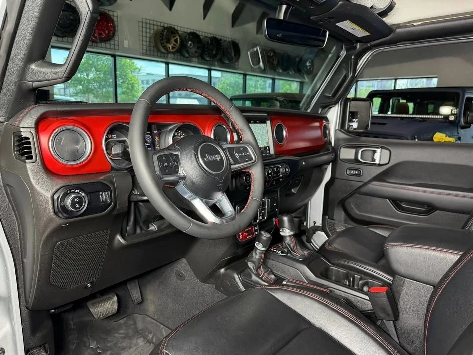 2023 Jeep JT Gladiator - Image 17 of 31