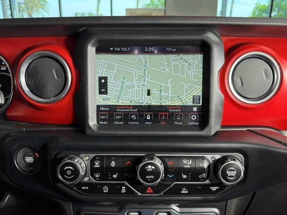 2023 Jeep JT Gladiator - Image 23 of 31