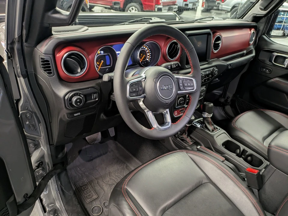 2023 Jeep JT Gladiator - Image 16 of 21