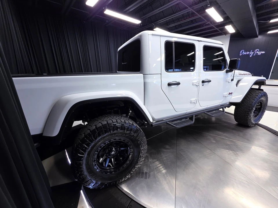 2023 Jeep JT Gladiator - Image 13 of 21
