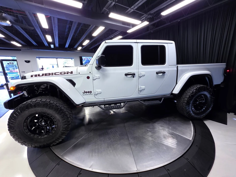 2023 Jeep JT Gladiator - Image 10 of 21