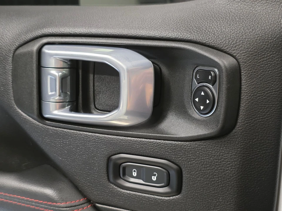 2023 Jeep JT Gladiator - Image 19 of 21