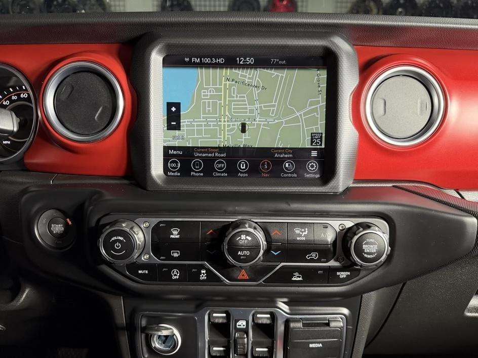 2023 Jeep JT Gladiator - Image 23 of 31