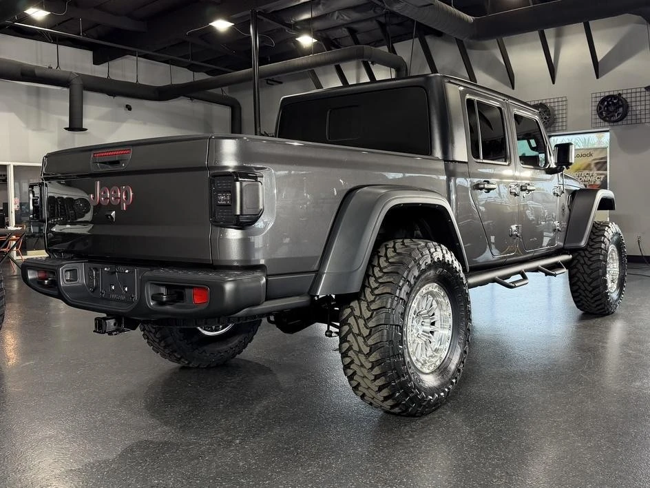 2023 Jeep JT Gladiator - Image 15 of 31