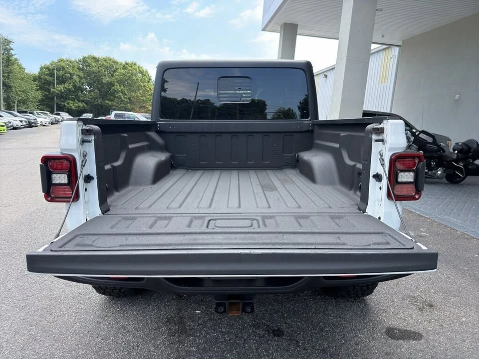 2023 Jeep JT Gladiator - Image 4 of 10