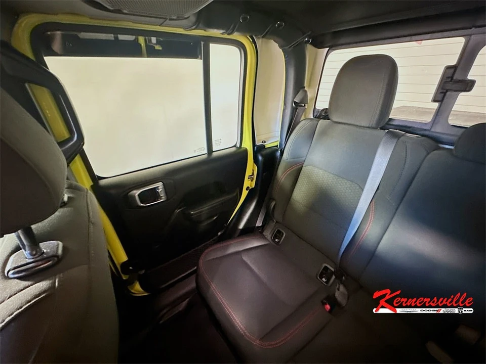 2023 Jeep JT Gladiator - Image 12 of 21