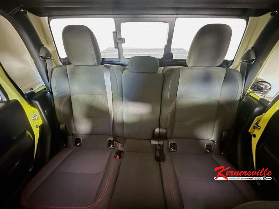 2023 Jeep JT Gladiator - Image 13 of 21