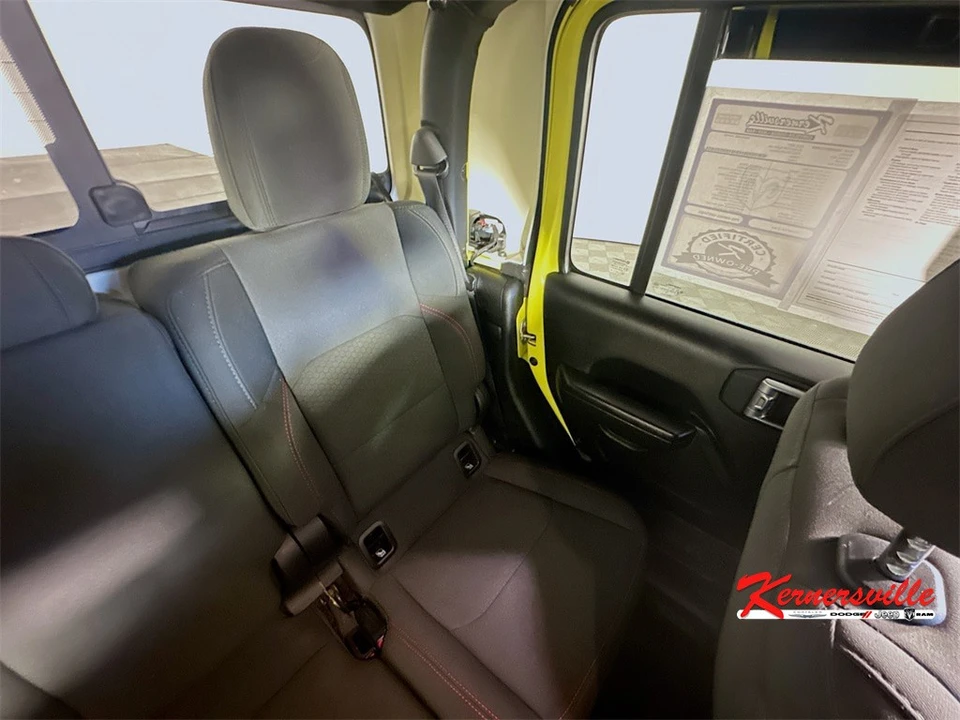 2023 Jeep JT Gladiator - Image 14 of 21