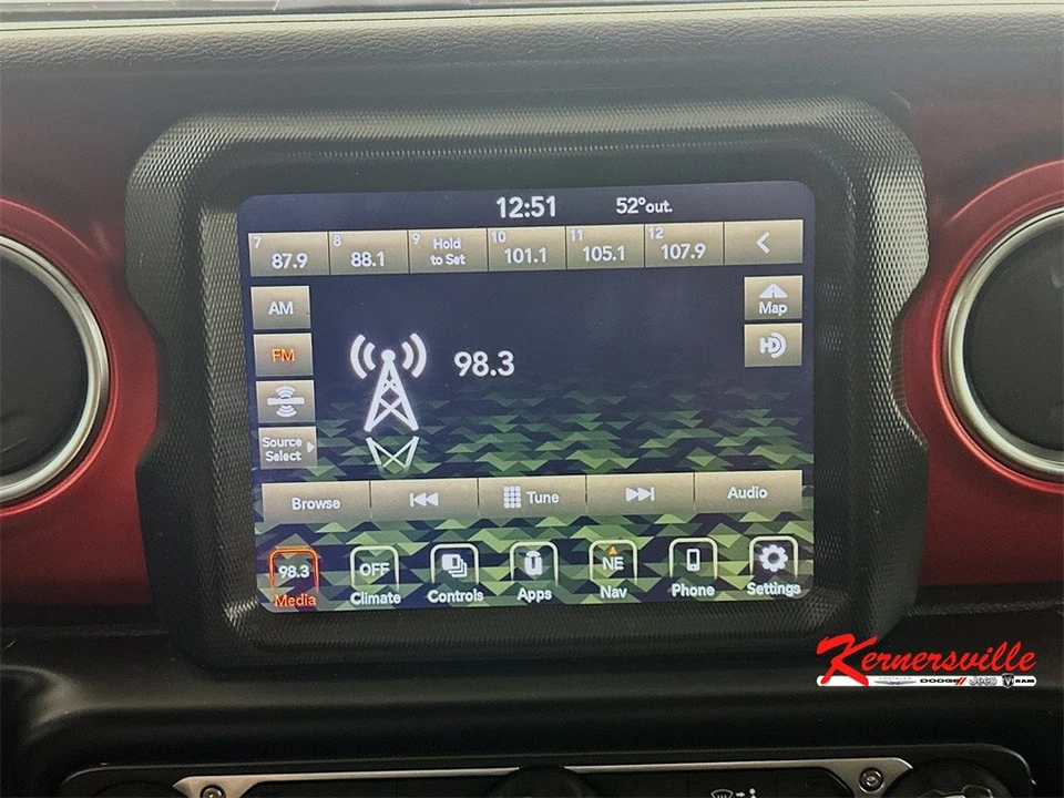 2023 Jeep JT Gladiator - Image 17 of 21