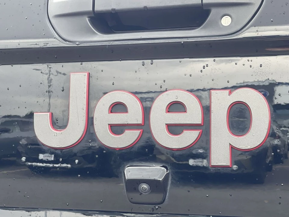 2023 Jeep JT Gladiator - Image 7 of 12