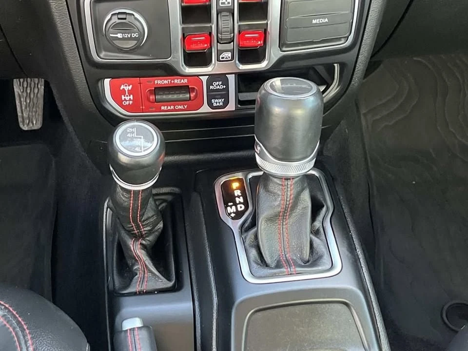 2023 Jeep JT Gladiator - Image 15 of 20