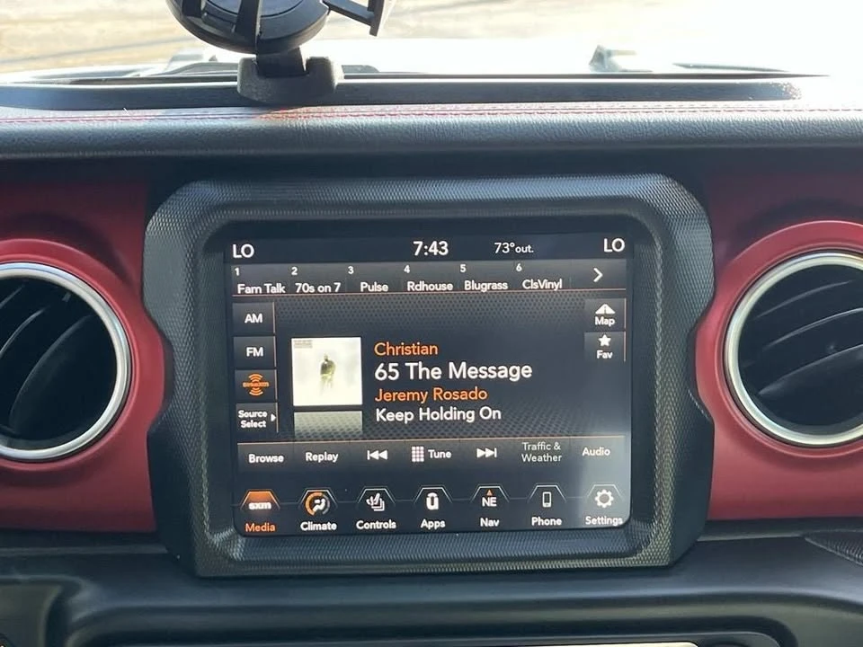 2023 Jeep JT Gladiator - Image 13 of 20