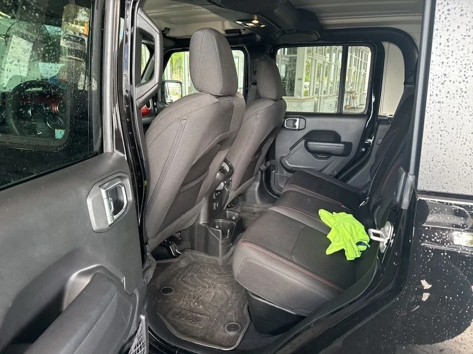 2023 Jeep JT Gladiator - Image 6 of 8
