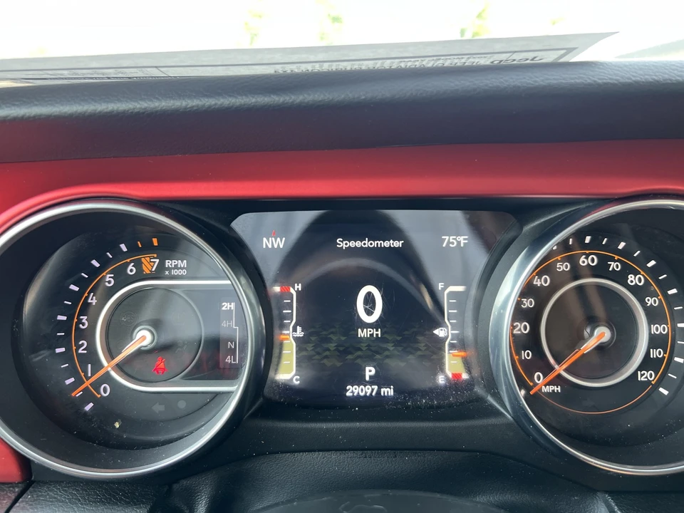 2023 Jeep JT Gladiator - Image 25 of 29