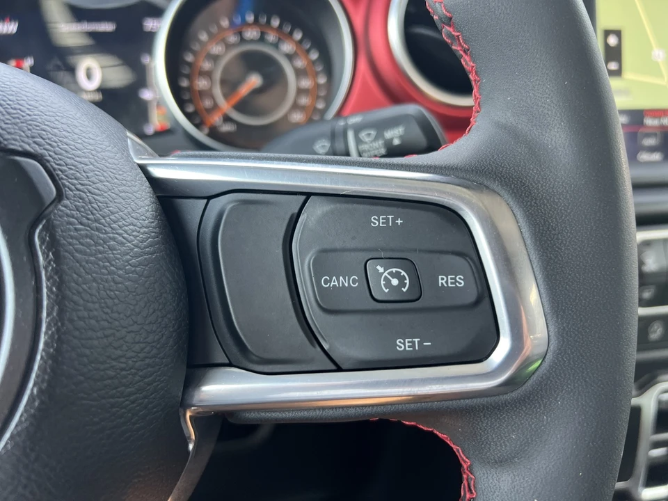 2023 Jeep JT Gladiator - Image 23 of 29