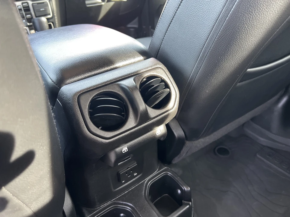 2023 Jeep JT Gladiator - Image 12 of 29