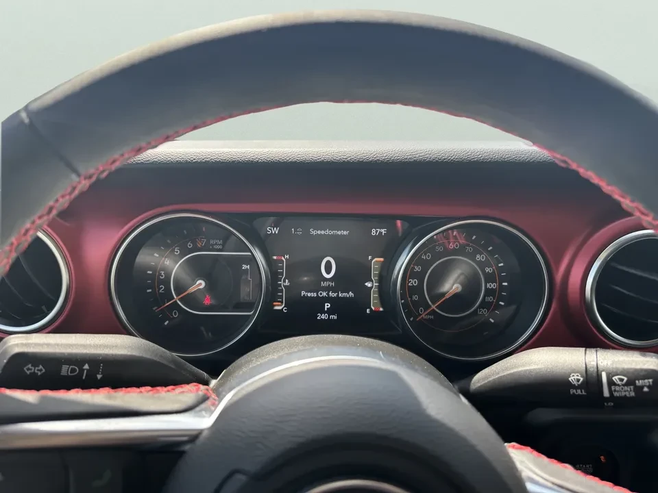 2023 Jeep JT Gladiator - Image 8 of 9