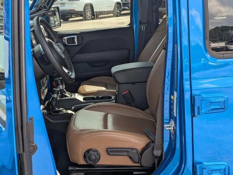 2023 Jeep JT Gladiator - Image 12 of 19