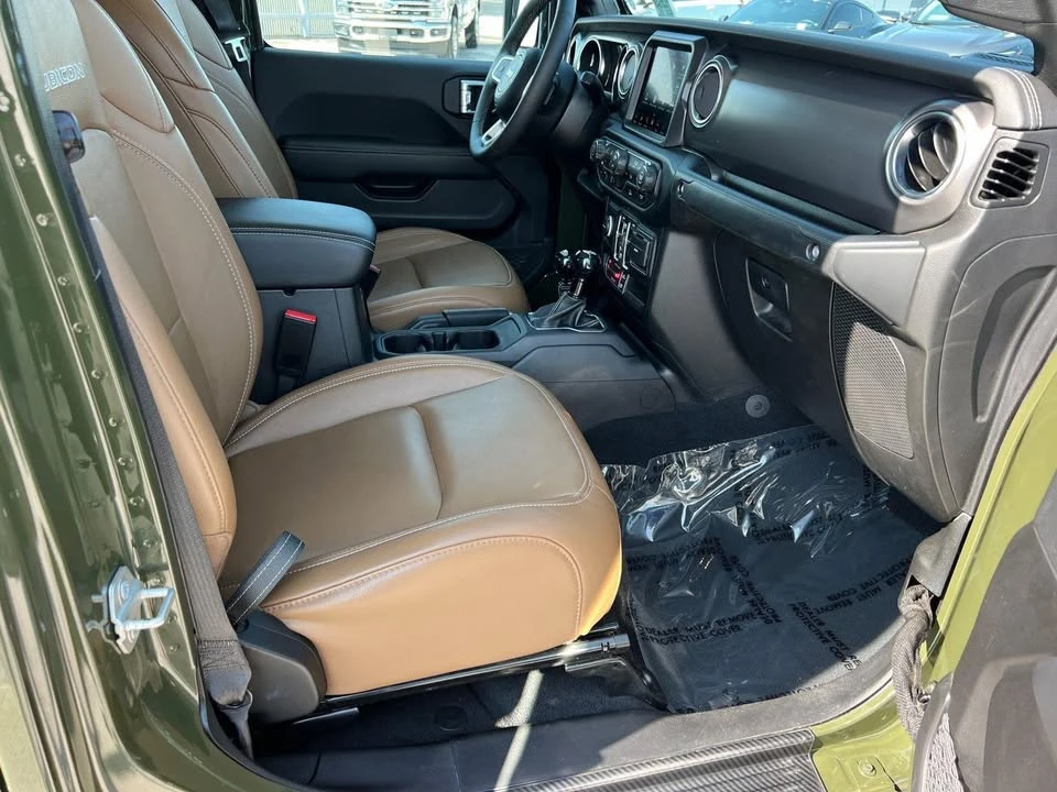 2023 Jeep JT Gladiator - Image 13 of 20