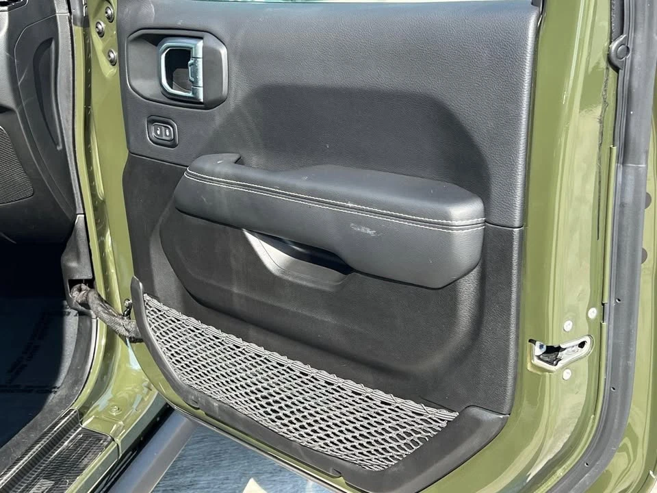 2023 Jeep JT Gladiator - Image 14 of 20