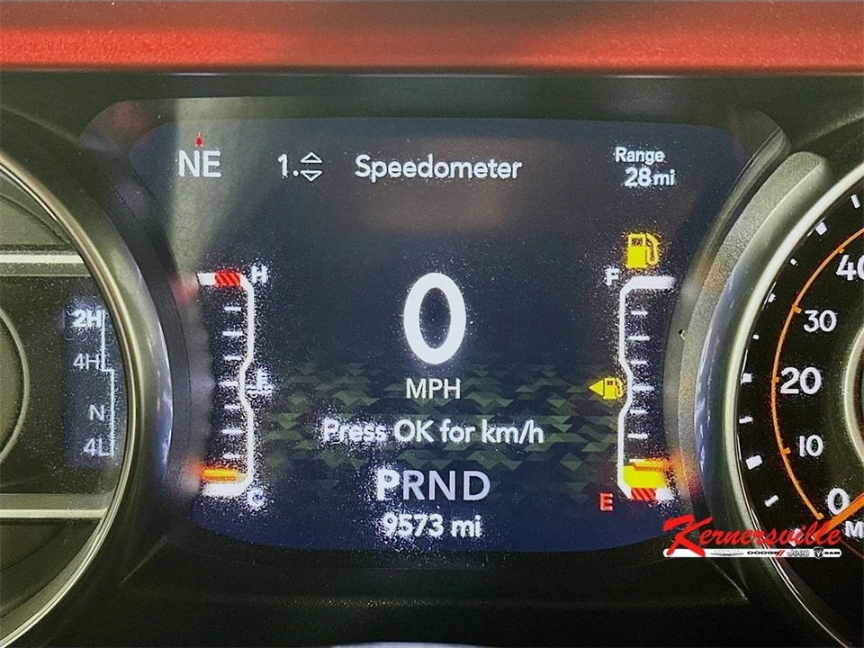 2023 Jeep JT Gladiator - Image 15 of 21
