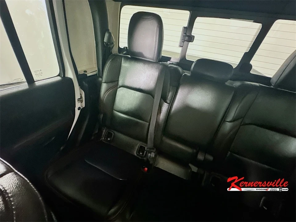 2023 Jeep JT Gladiator - Image 12 of 21
