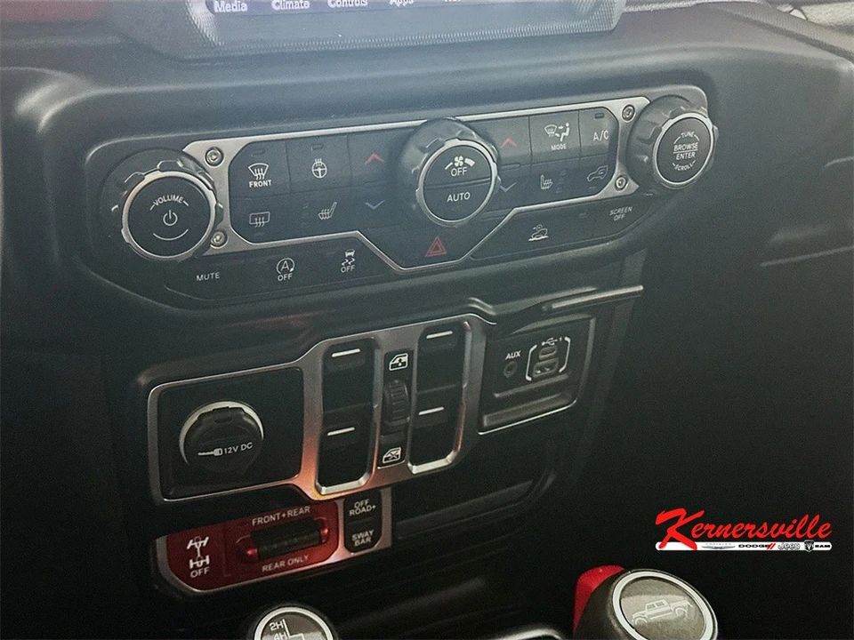 2023 Jeep JT Gladiator - Image 18 of 21