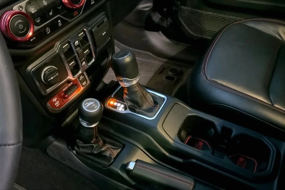 2023 Jeep JT Gladiator - Image 9 of 12